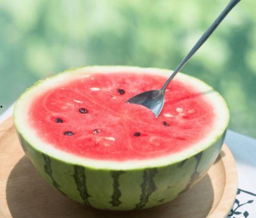 广东网红吃瓜事件,揭秘网络舆论的风暴与真相