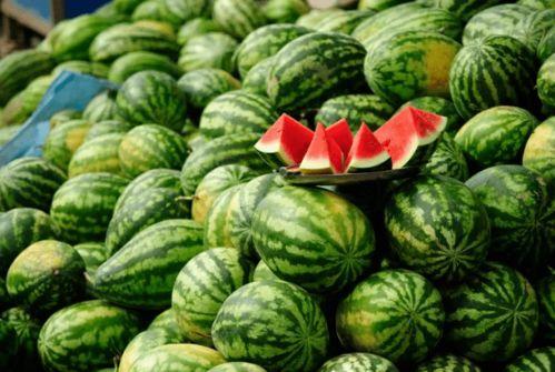 以前网红吃瓜事件是什么,网红吃瓜事件背后的真相与反思